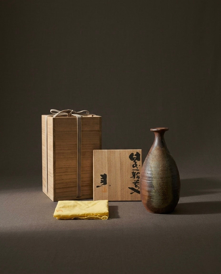 Bizen Single-Flower Vase by Ken Fujiwara
