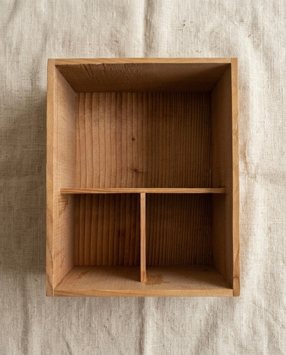 E-Karatsu Sake Set by Master Koju Nishioka