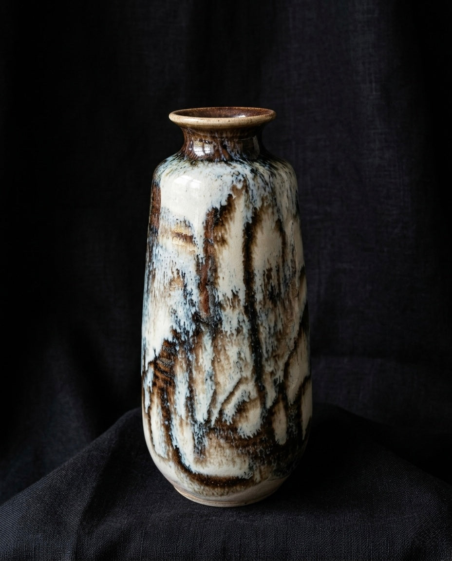 Kyoto Ware "Yuhan" Vase by Master Rokubei Shimizu V