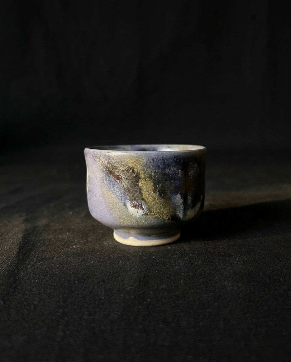 Ash Glaze Sake Cup (Guinomi) by Isamu Shiina