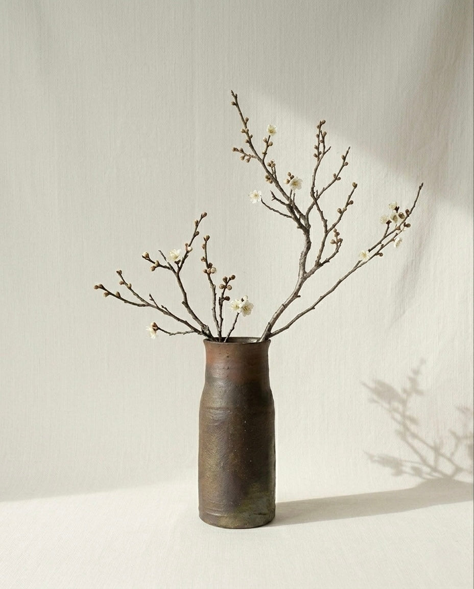Rokuro Nakamura - Bizen Flower Vessel