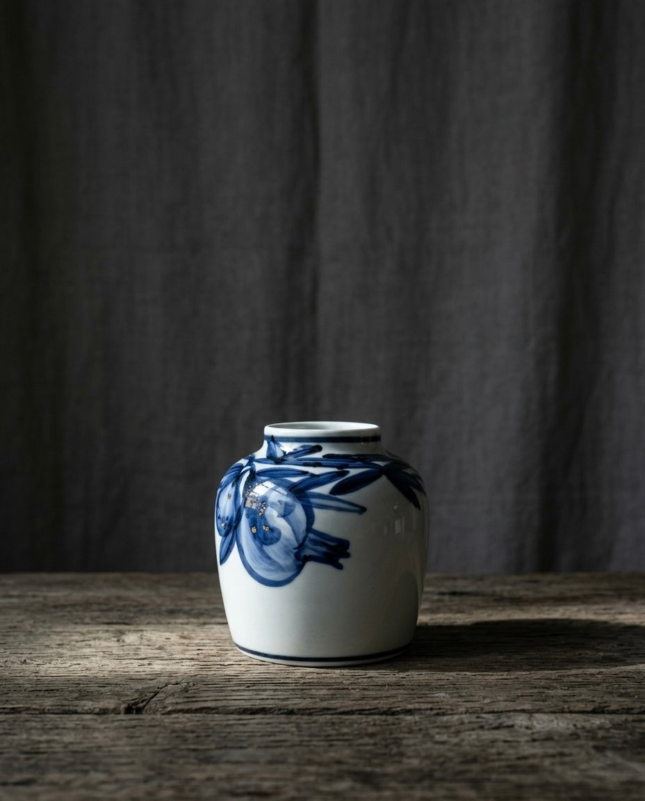 Yuzo Kondo - Sometsuke Flower Vase