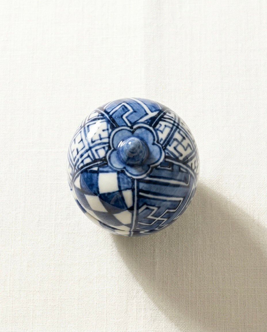 Sometsuke Melon Case Incense box by Shoami Takano