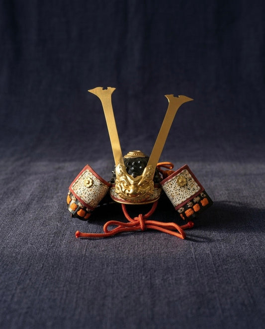 Minamoto no Tametomo Kabuto by Isshu Kato